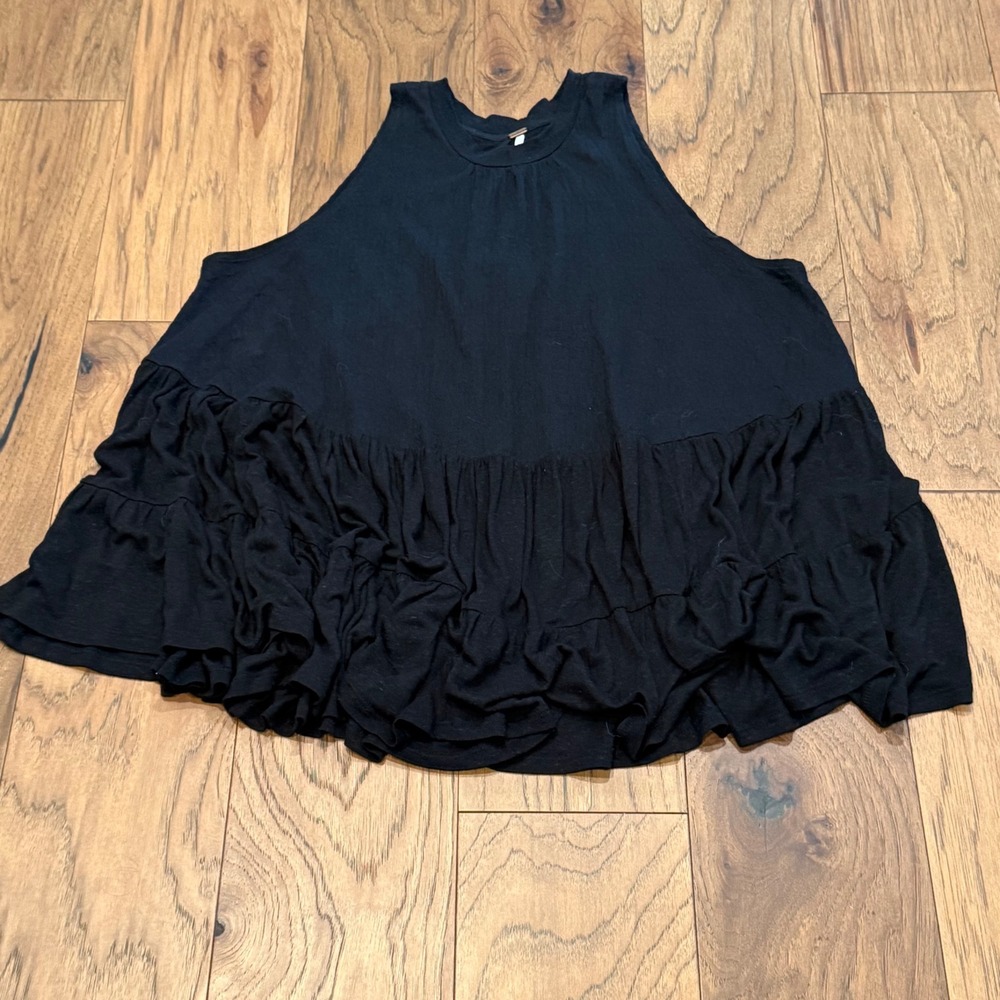 Free People Black Sleeveless Tiered Ruffle Babydoll Top Keyhole Back Womens XS